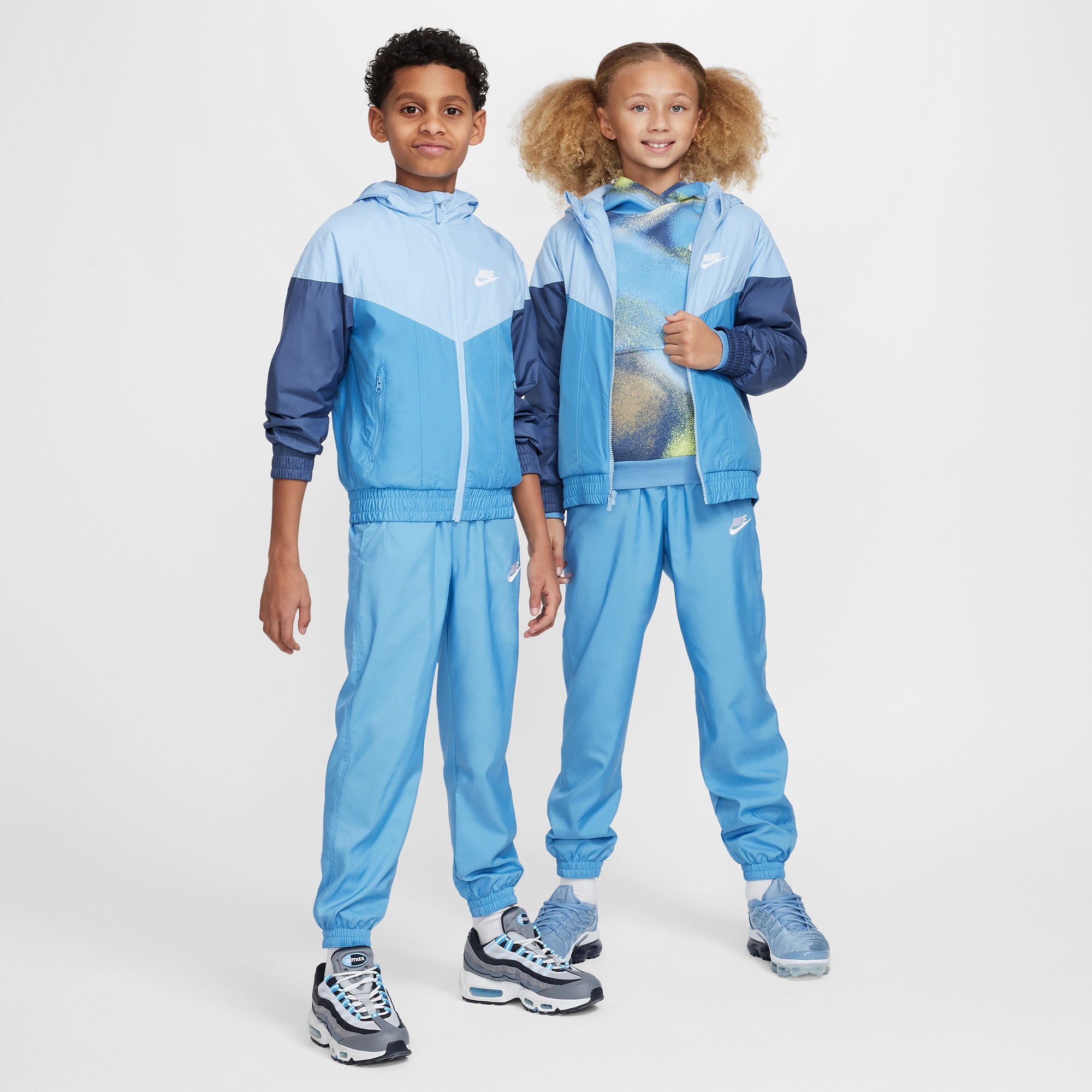 Nike Sportswear Windrunner Çocuk Mavi Yağmurluk