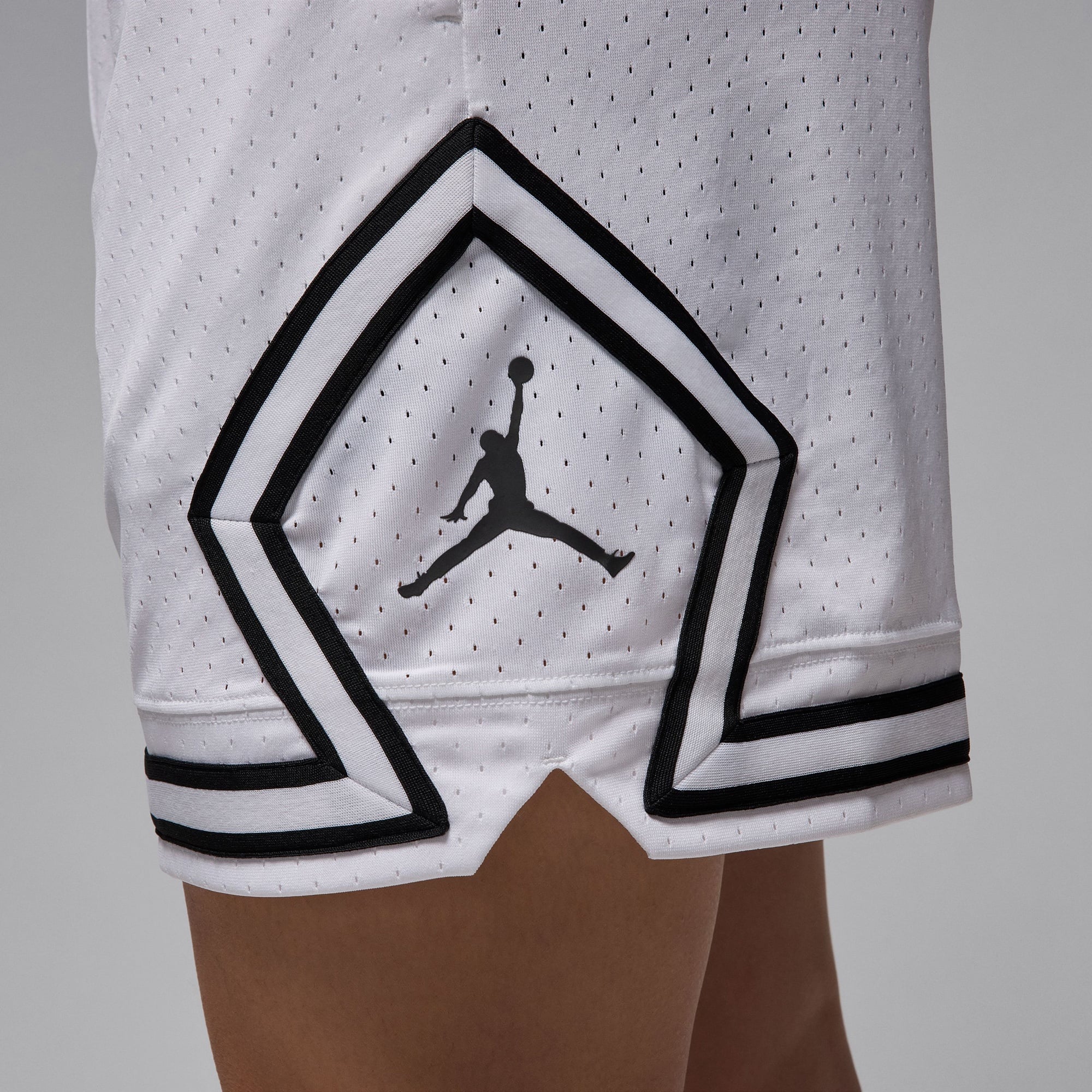 Jordan Dri-Fit Sport Diamond Erkek Beyaz Şort