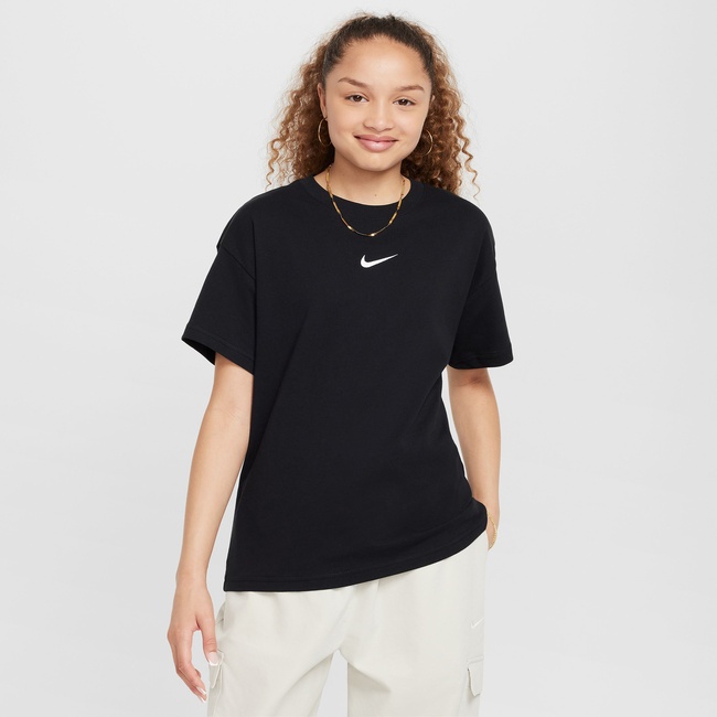  Nike Sportswear Essentials Çocuk Siyah T-Shirt