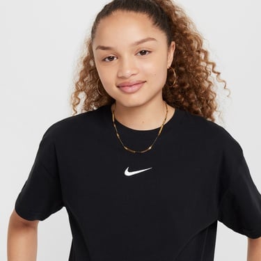  Nike Sportswear Essentials Çocuk Siyah T-Shirt