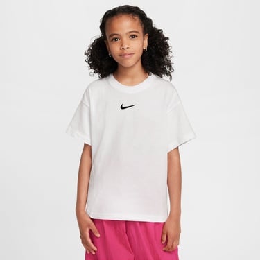  Nike Sportswear Essentials Çocuk Beyaz T-Shirt