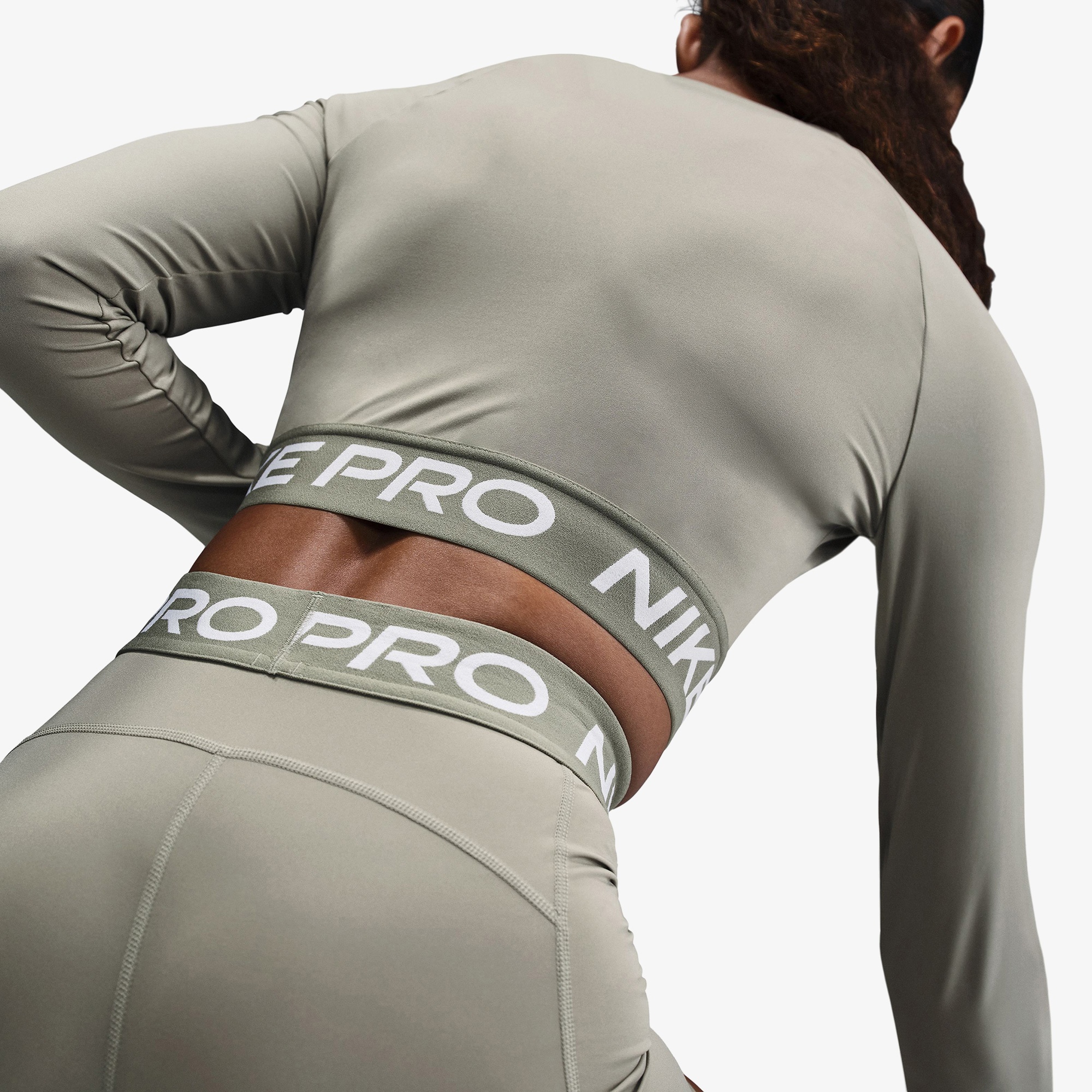 Nike Pro Dri-Fit 365 Kadın Yeşil Crop T-Shirt