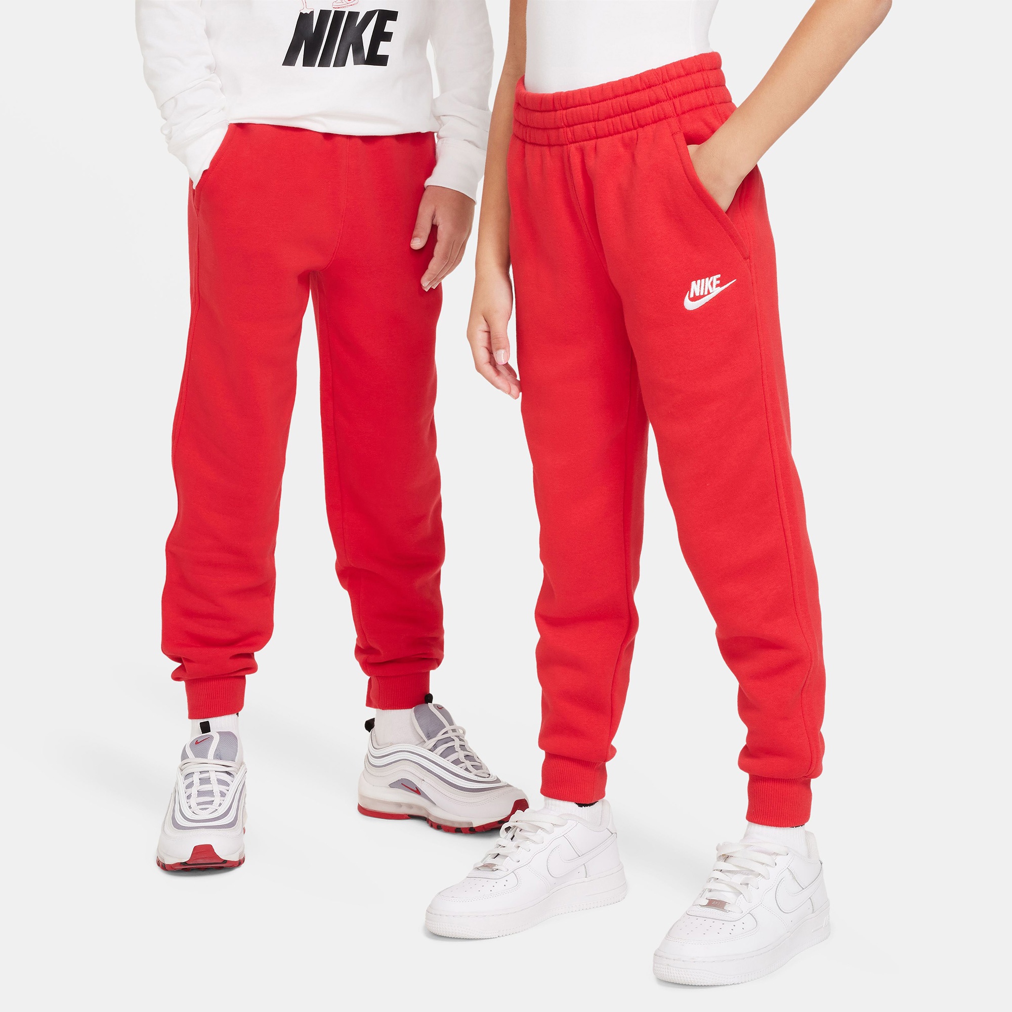 Nike Sportswear Club Fleece Genç Çocuk Kırmızı Eşofman Altı