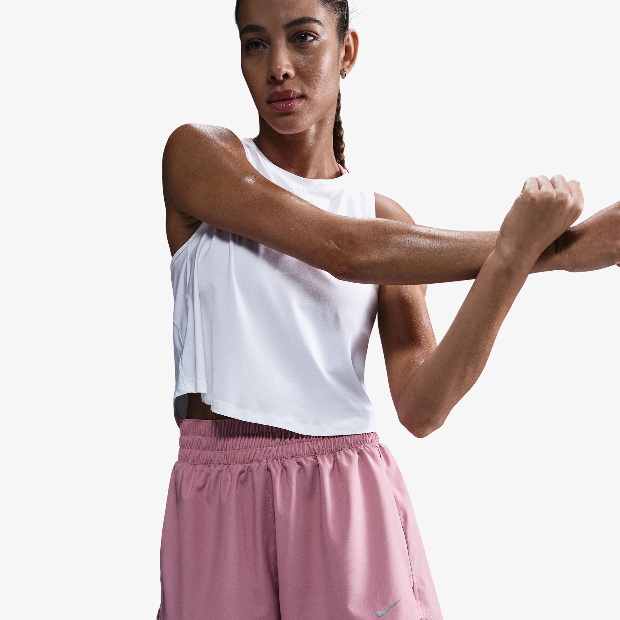 Nike One Dri-Fit Kadın Pembe Şort