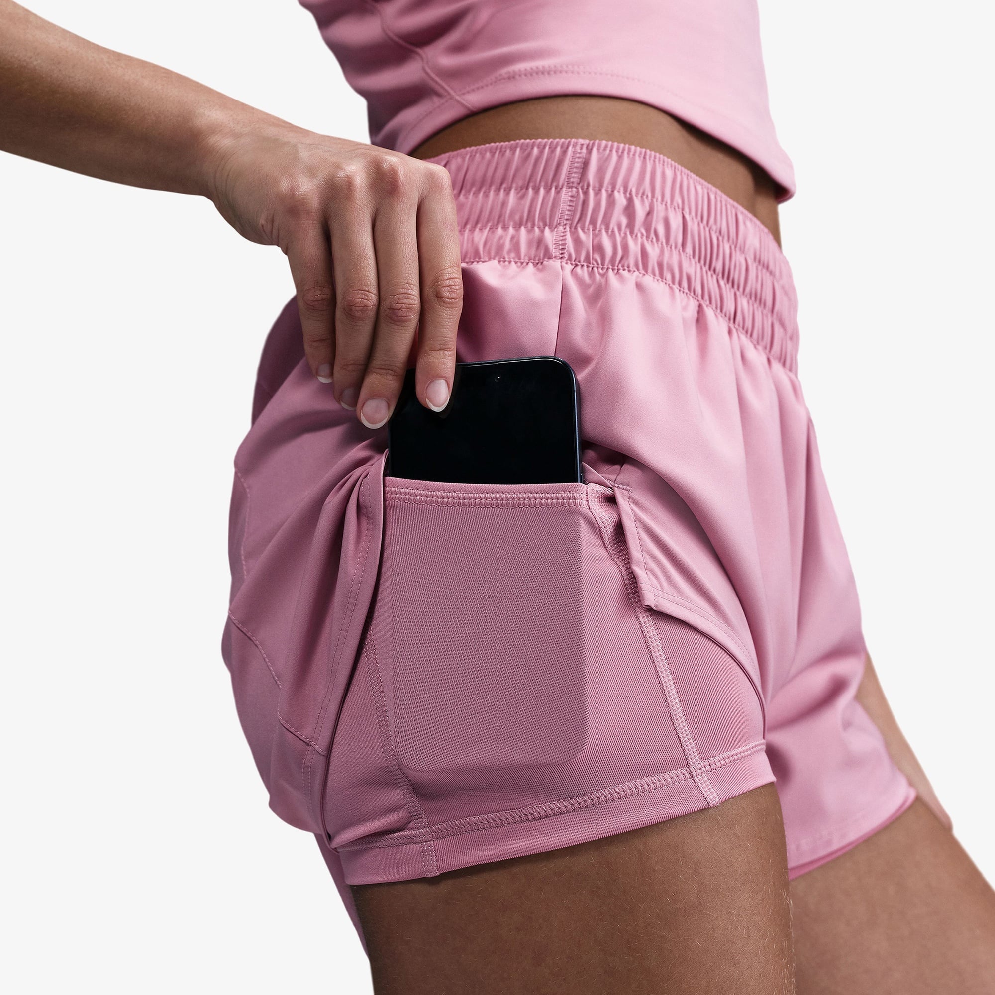 Nike One Dri-Fit Kadın Pembe Şort