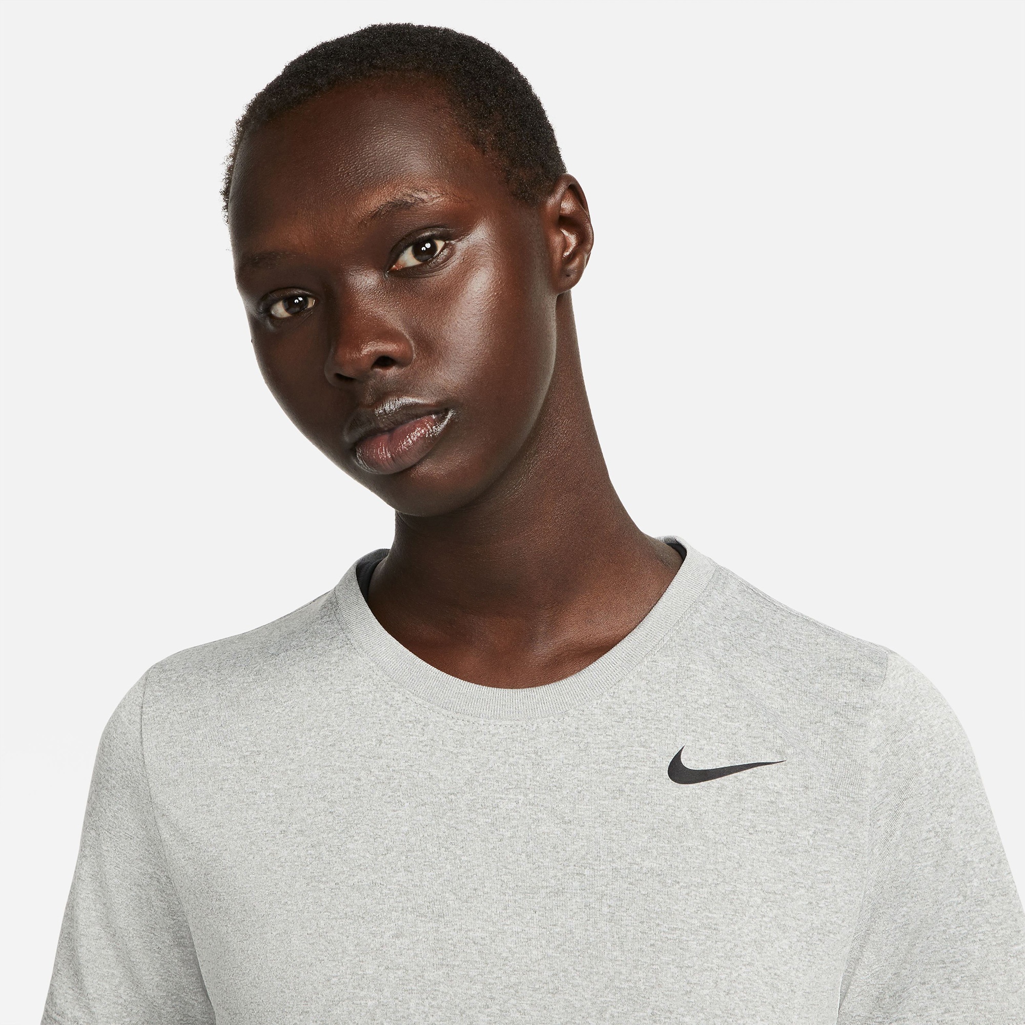 Nike Dri-Fit Kadın Gri T-Shirt