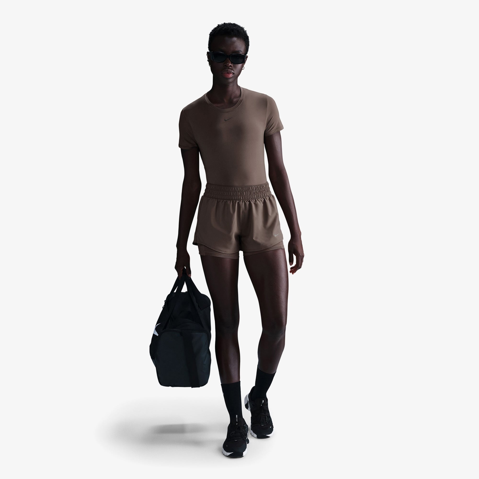 Nike One Dri-Fit Kadın Kahverengi Şort