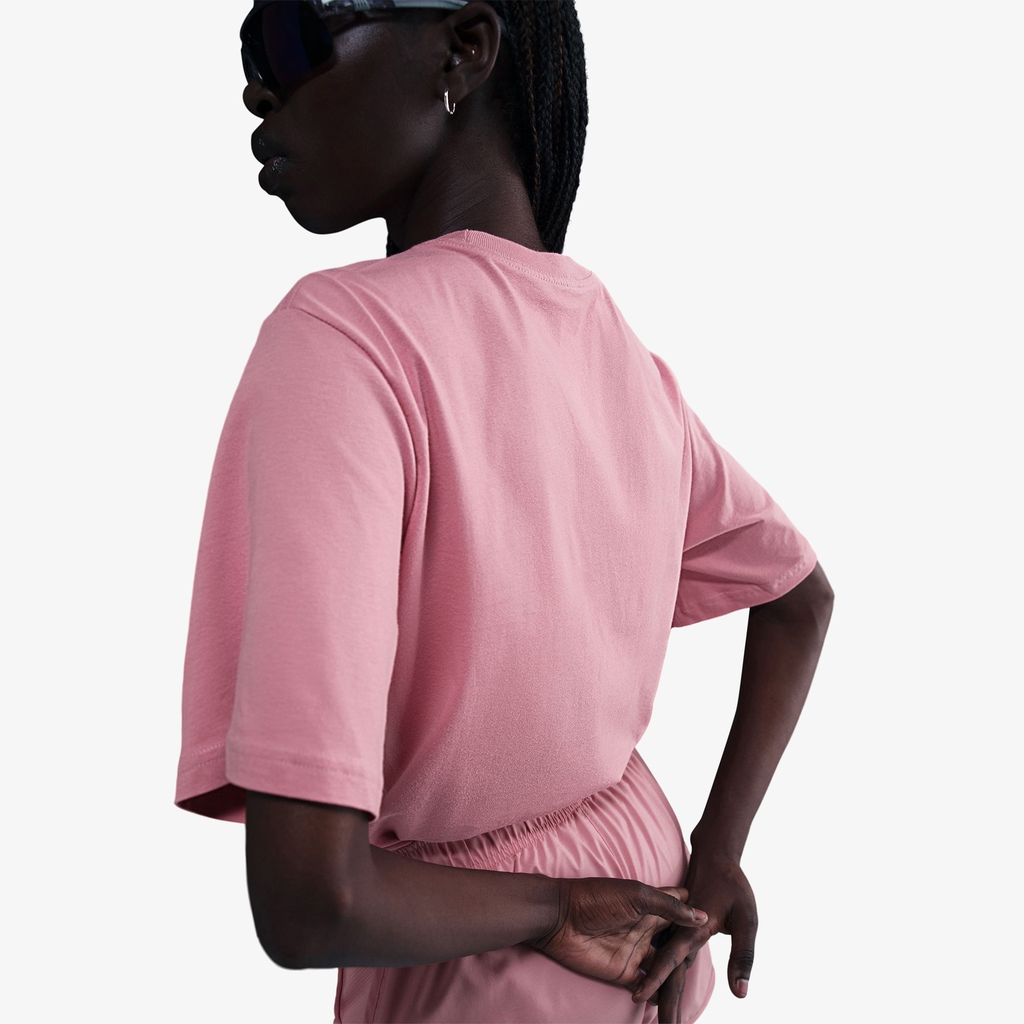 Nike Sportswear Essentials Kadın Pembe T-Shirt