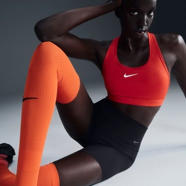  Nike Swoosh Medium Support Kadın Kırmızı Bra