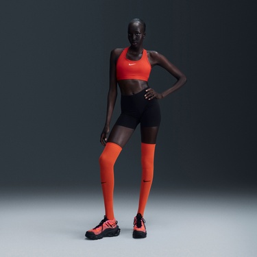  Nike Swoosh Medium Support Kadın Kırmızı Bra