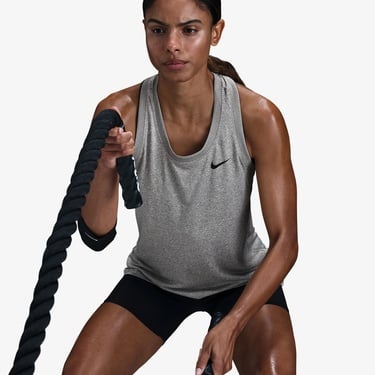  Nike Dri-Fit Kadın Gri Kolsuz T-Shirt