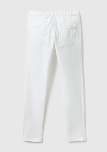  Kız Çocuk Beyaz Arkası Logo İşlemeli Biyeli Cep Detaylı Streç Denim Pantolon