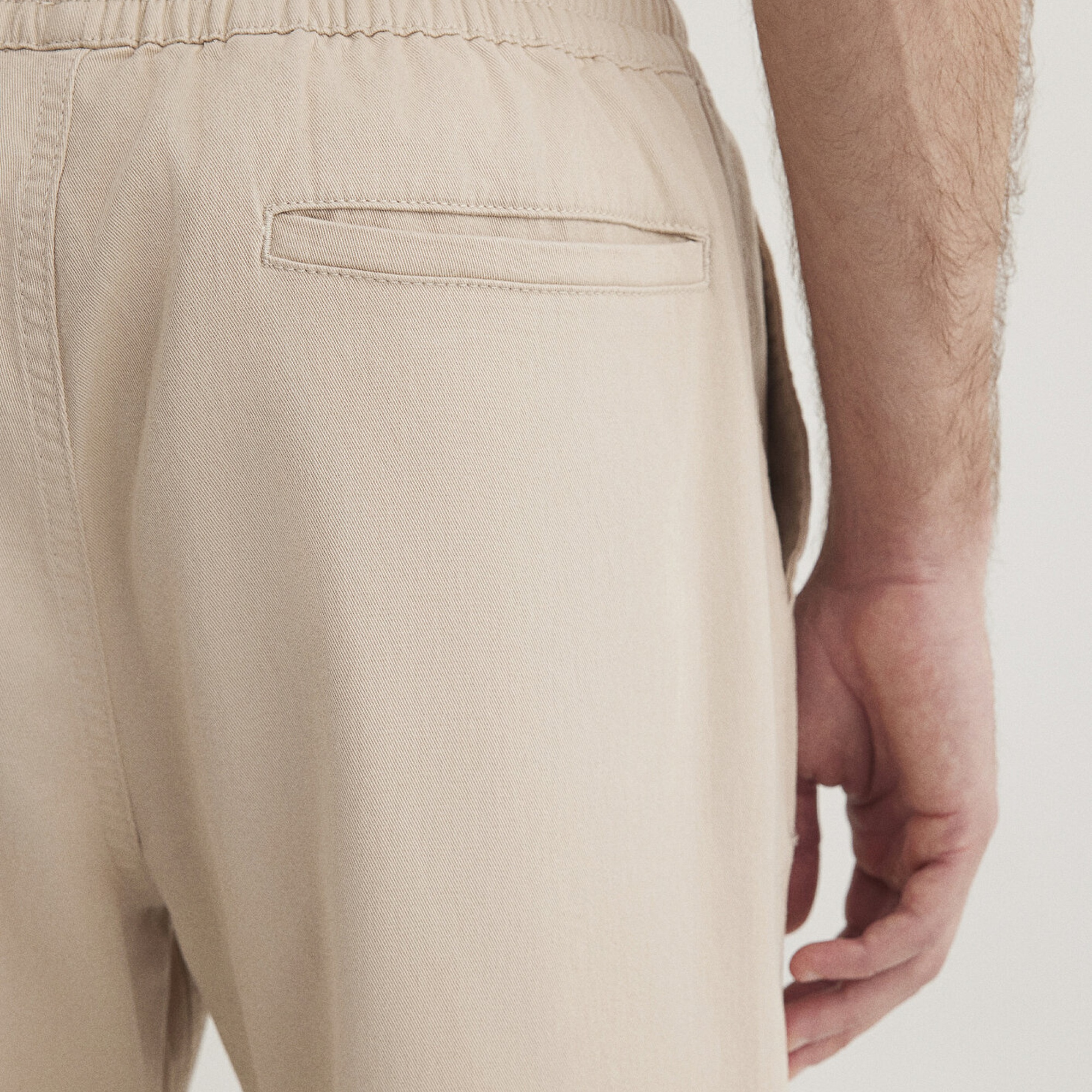 Mavi Beli Lastikli Bej Jogger Pantolon 000169-70004