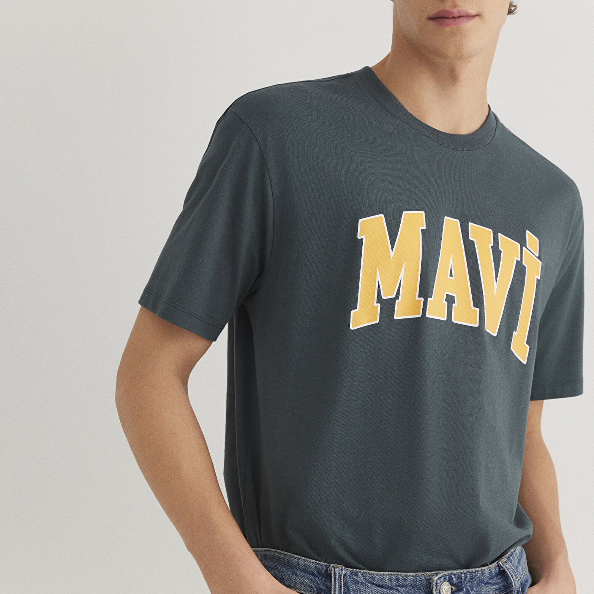 Mavi Mavi Logo Baskılı Yeşil Tişört Loose Fit / Bol Rahat Kesim 0611711-71598