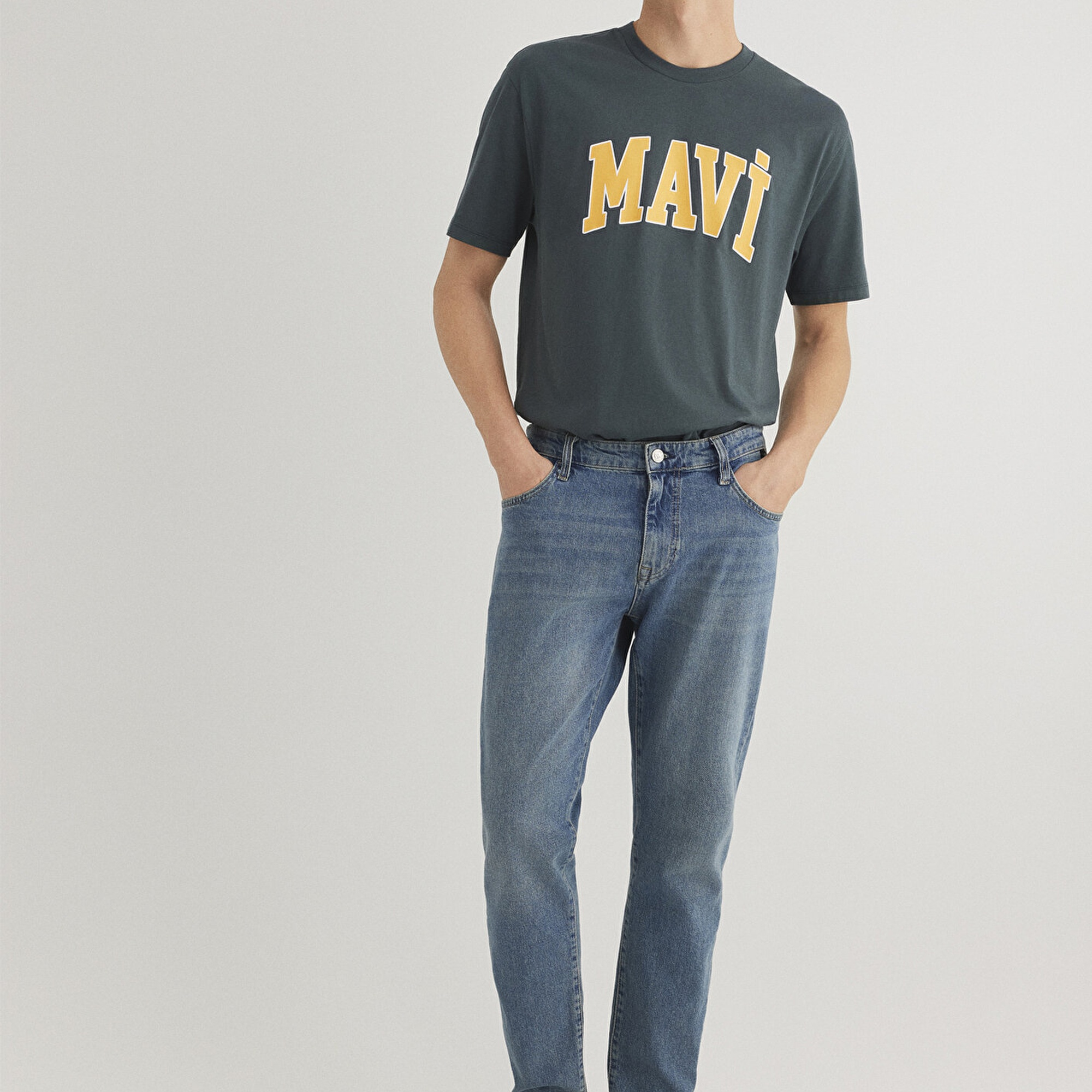 Mavi Mavi Logo Baskılı Yeşil Tişört Loose Fit / Bol Rahat Kesim 0611711-71598