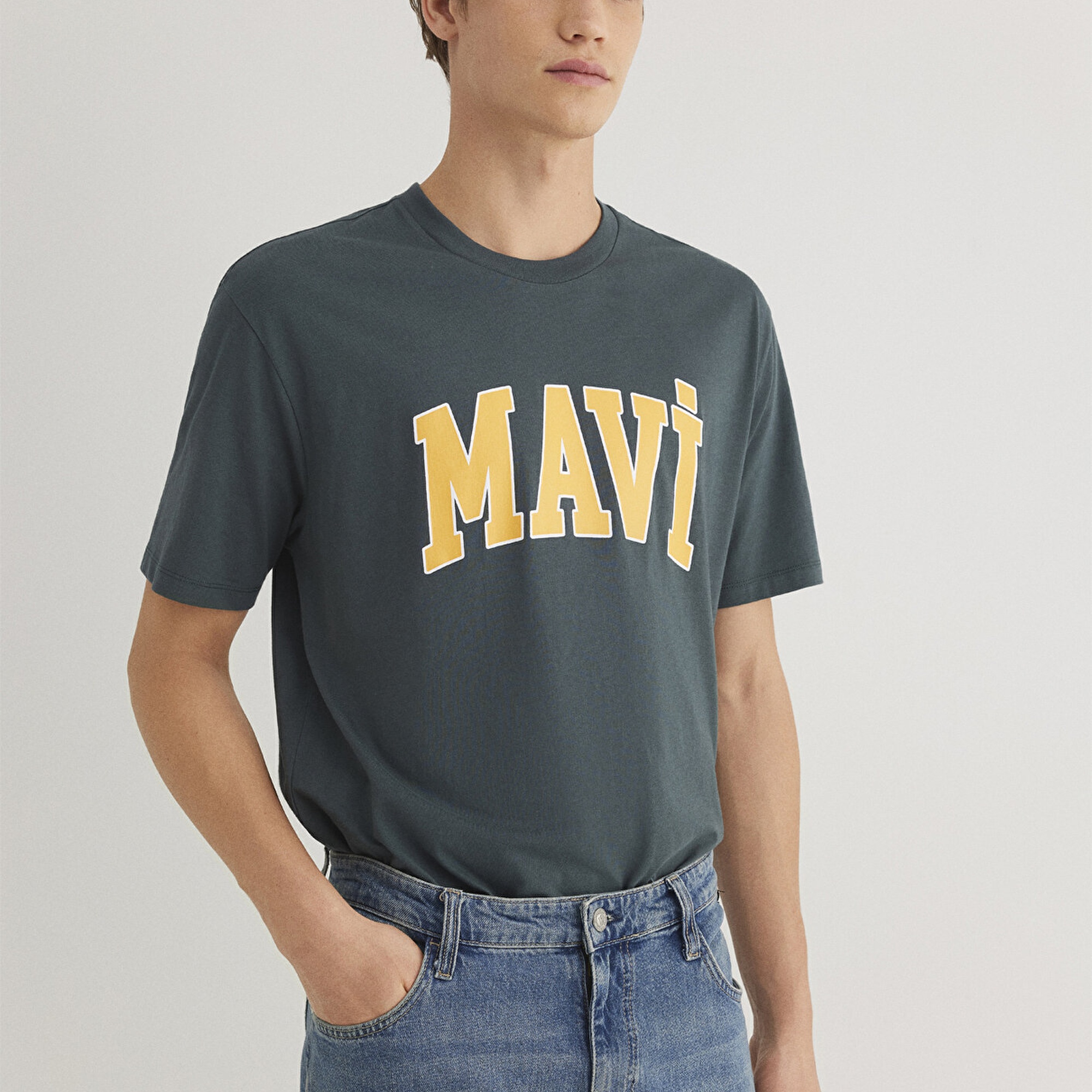 Mavi Mavi Logo Baskılı Yeşil Tişört Loose Fit / Bol Rahat Kesim 0611711-71598