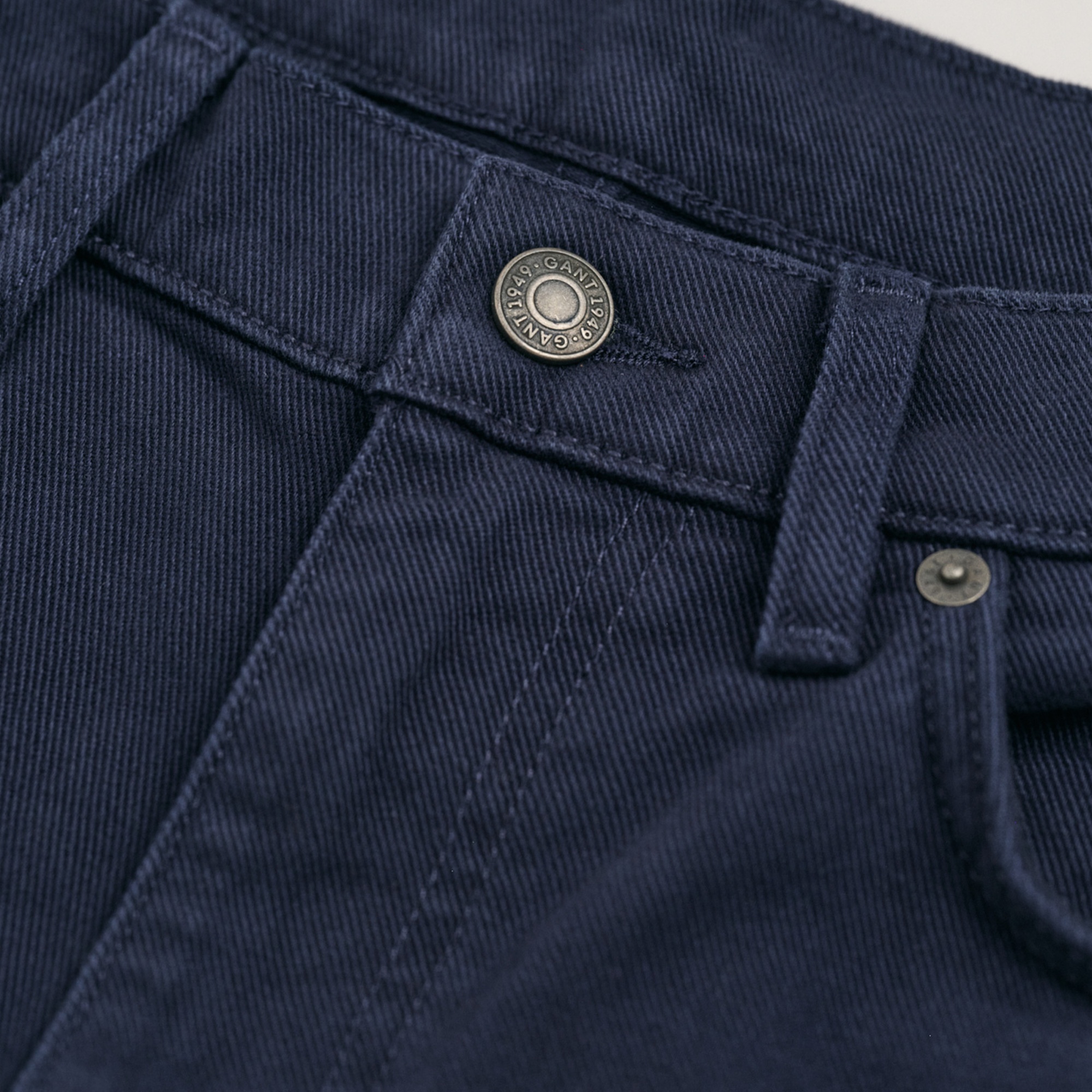 GANT Erkek Lacivert Slim Fit Pantolon