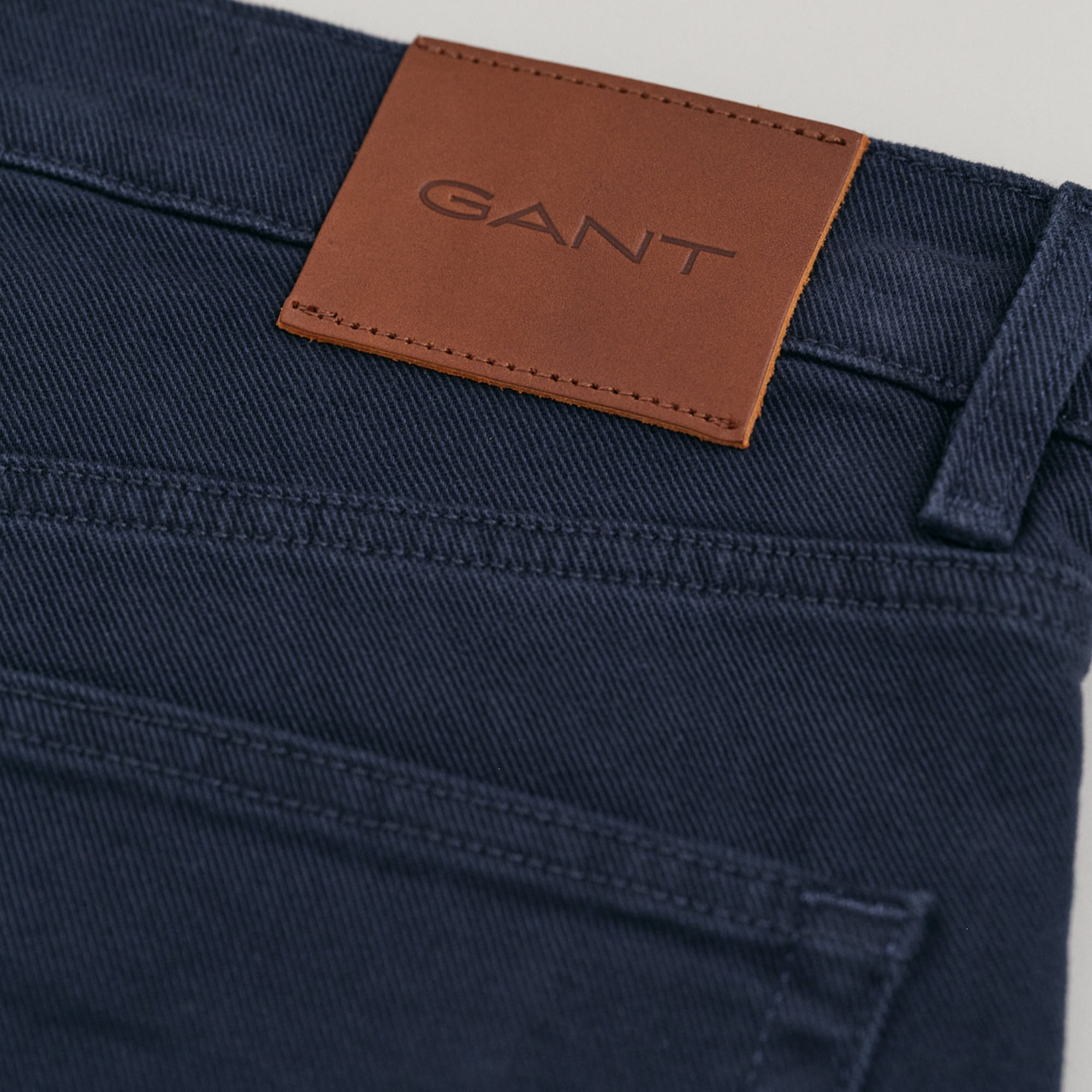 GANT Erkek Lacivert Slim Fit Pantolon