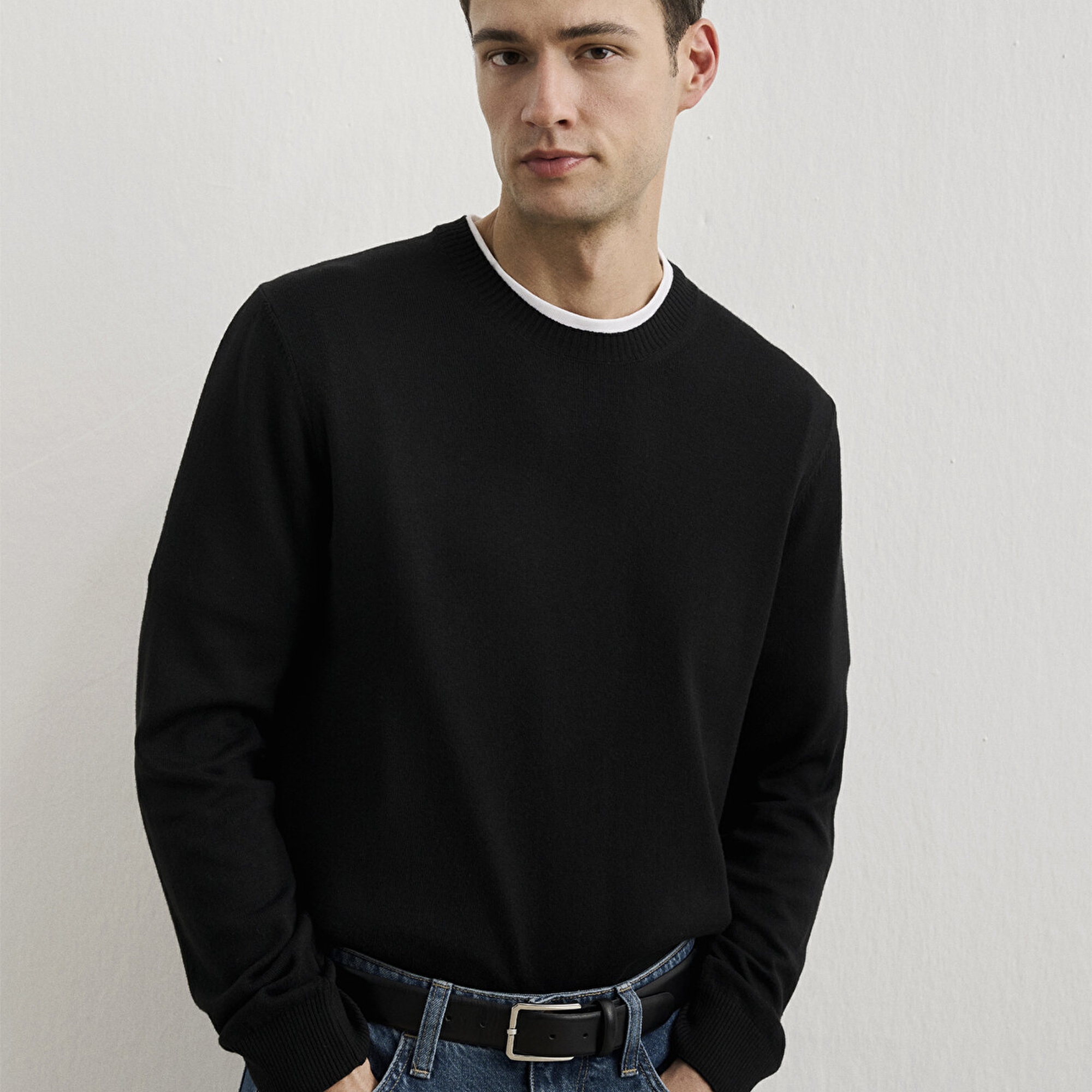 Mavi Kaşmir Karışımlı Siyah Kazak Slim Fit / Dar Kesim 0710186-900