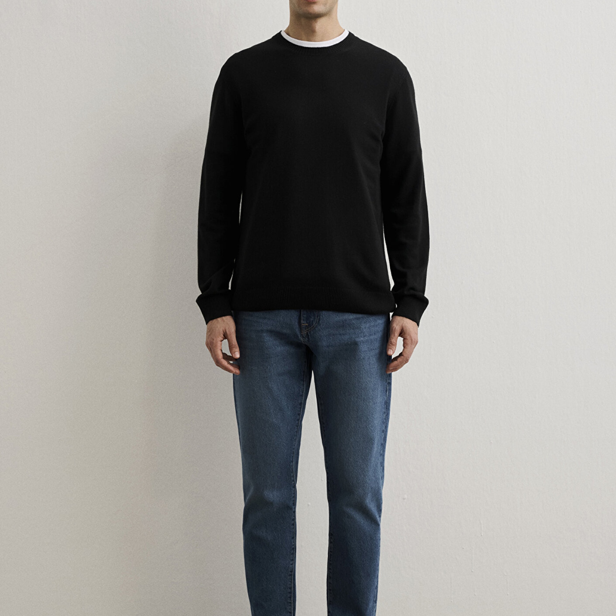 Mavi Kaşmir Karışımlı Siyah Kazak Slim Fit / Dar Kesim 0710186-900