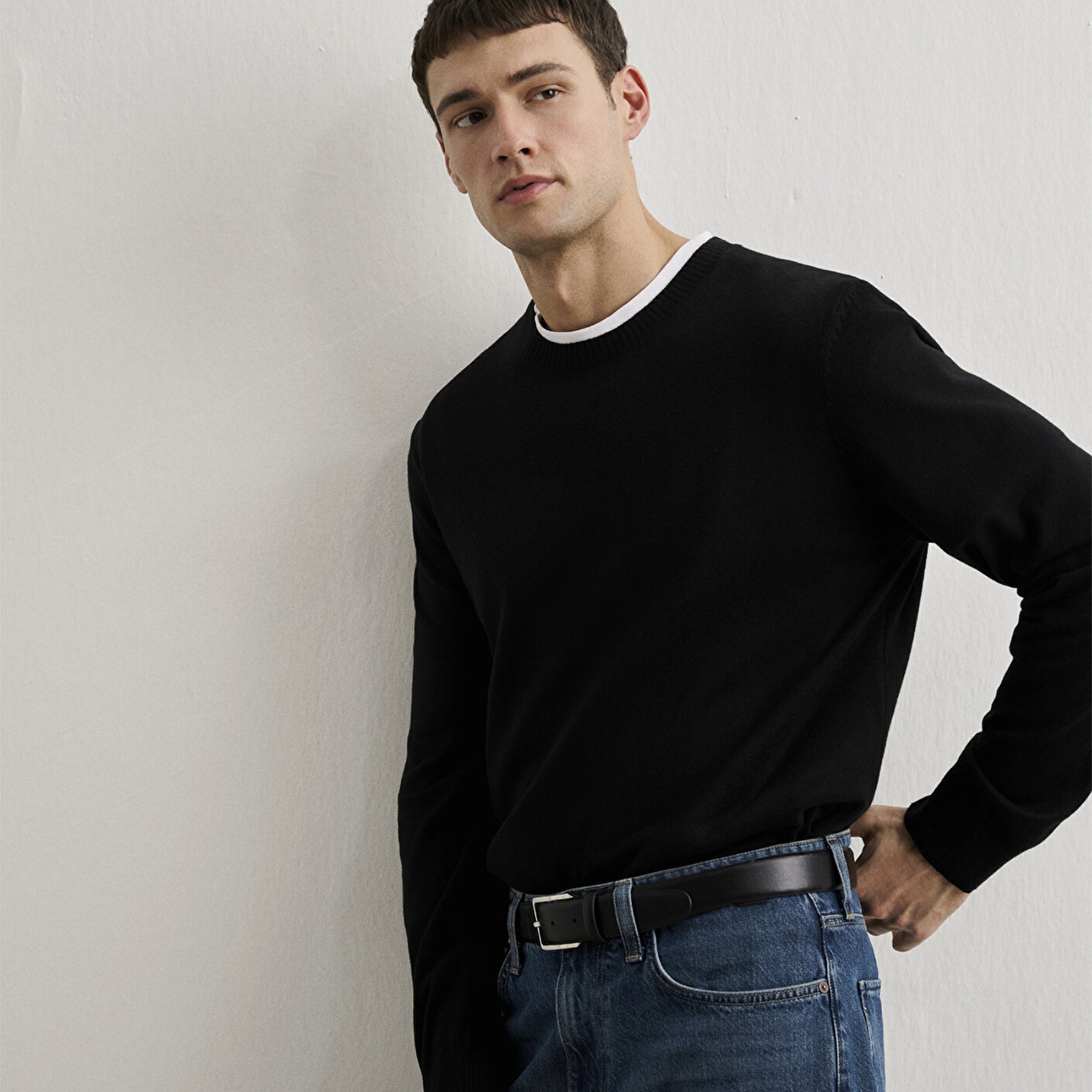 Mavi Kaşmir Karışımlı Siyah Kazak Slim Fit / Dar Kesim 0710186-900