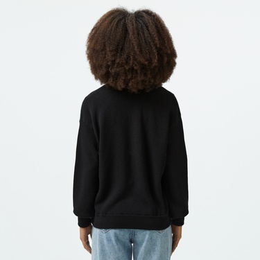  Kadın Relaxed Fit Dik Yaka Yün Siyah Triko