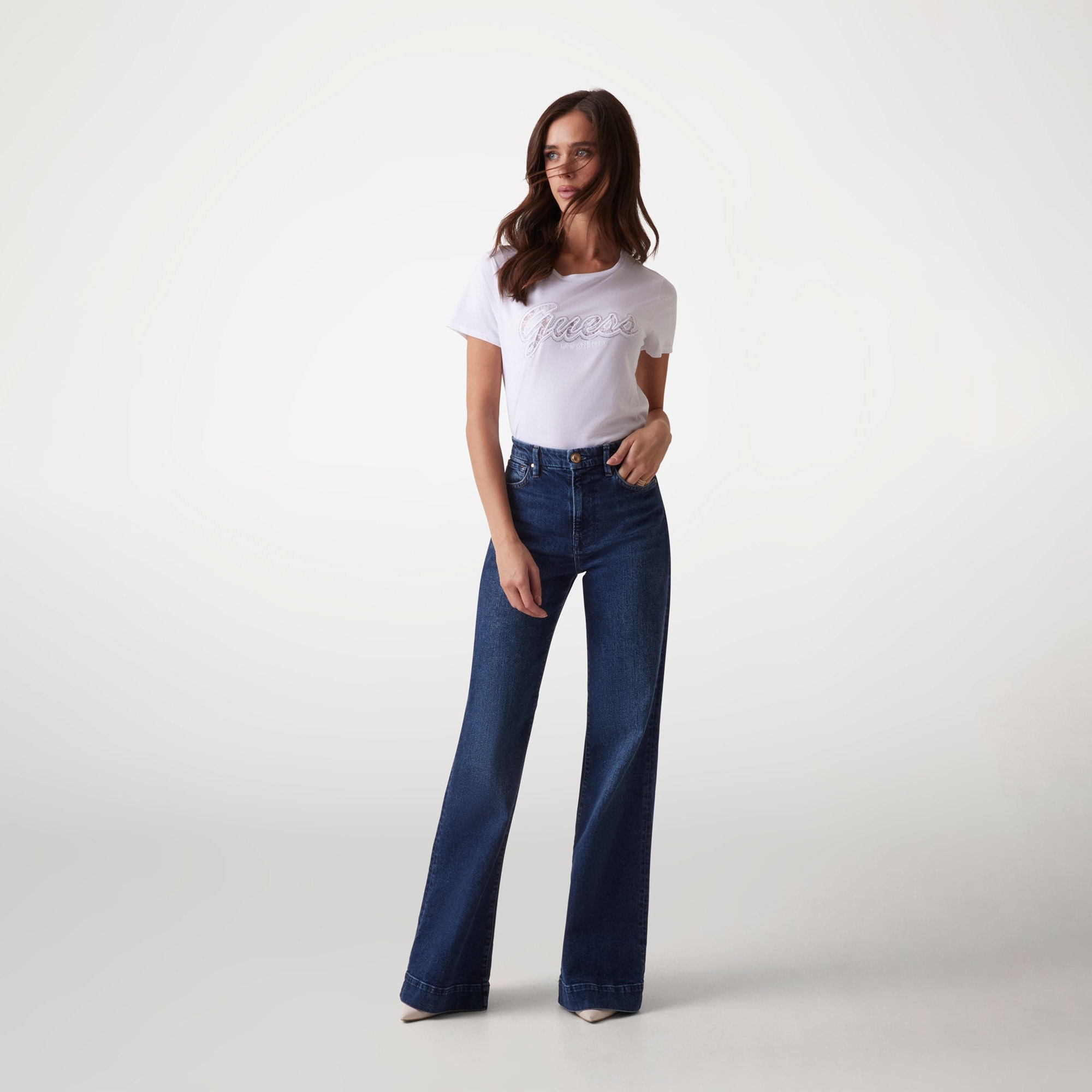 Guess Script Lace Logo Org Single 140 Kadın Beyaz T-Shirt