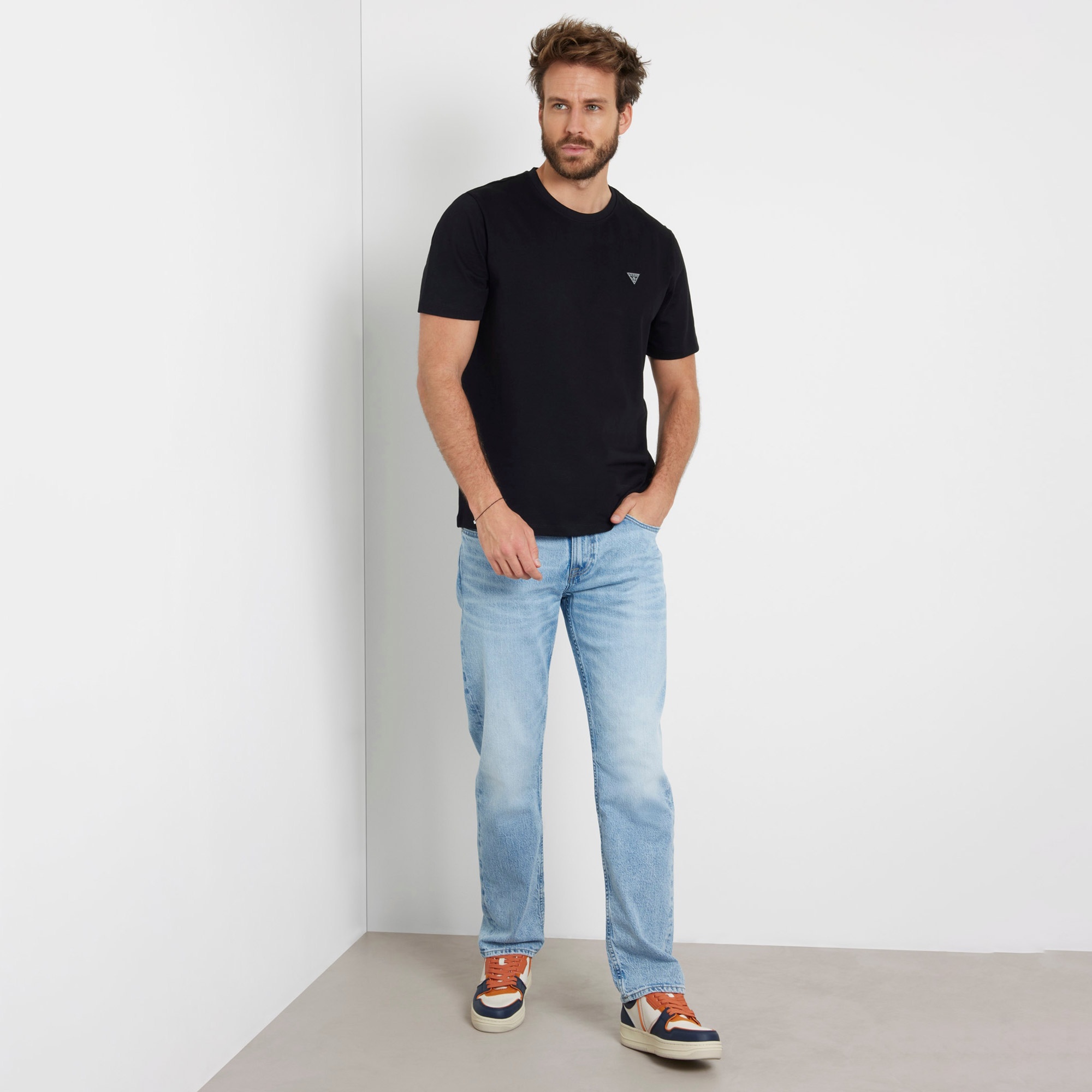 Guess Patch Regular Fit Erkek Siyah T-Shirt