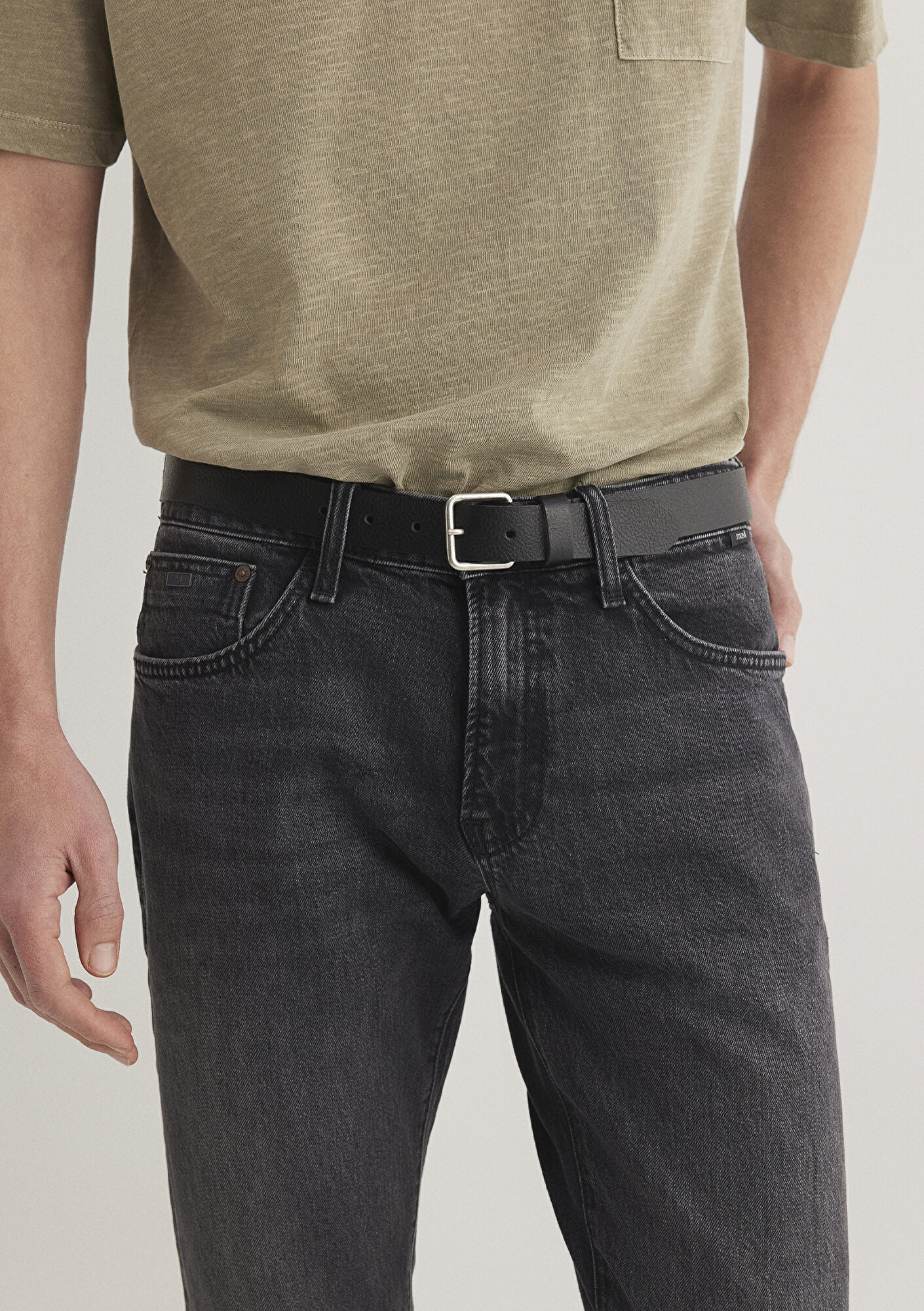  Mavi Siyah Deri Kemer 0911877-900