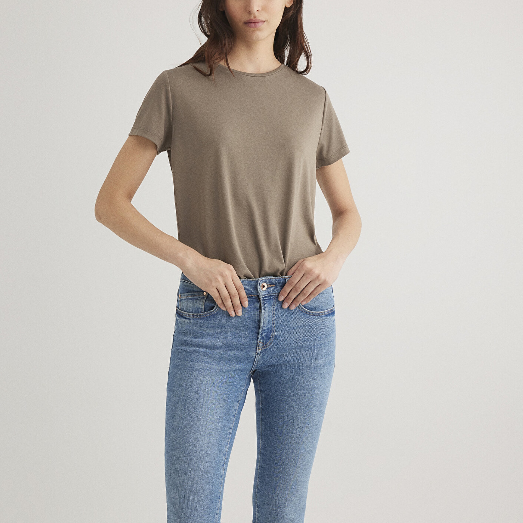 Mavi Lux Touch TENCEL TM Kahverengi Modal Tişört Regular Fit / Normal Kesim 1612693-83866