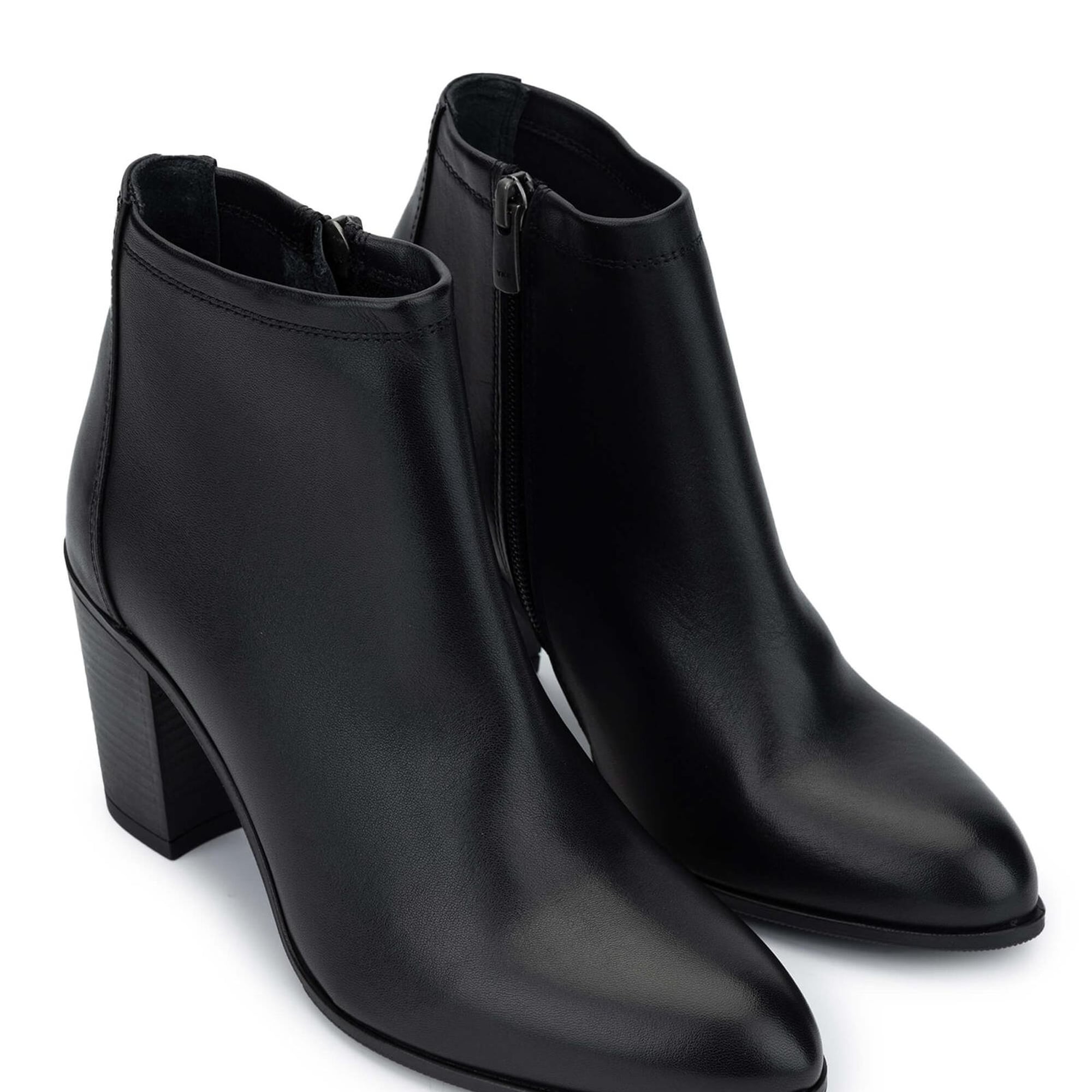 Tamer Tanca Kadın Vegan Siyah Deri Topuklu Bot
