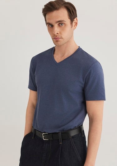  Mavi Stretch V Yaka Mavi Basic Tişört Fitted / Vücuda Oturan Kesim 061748-18790