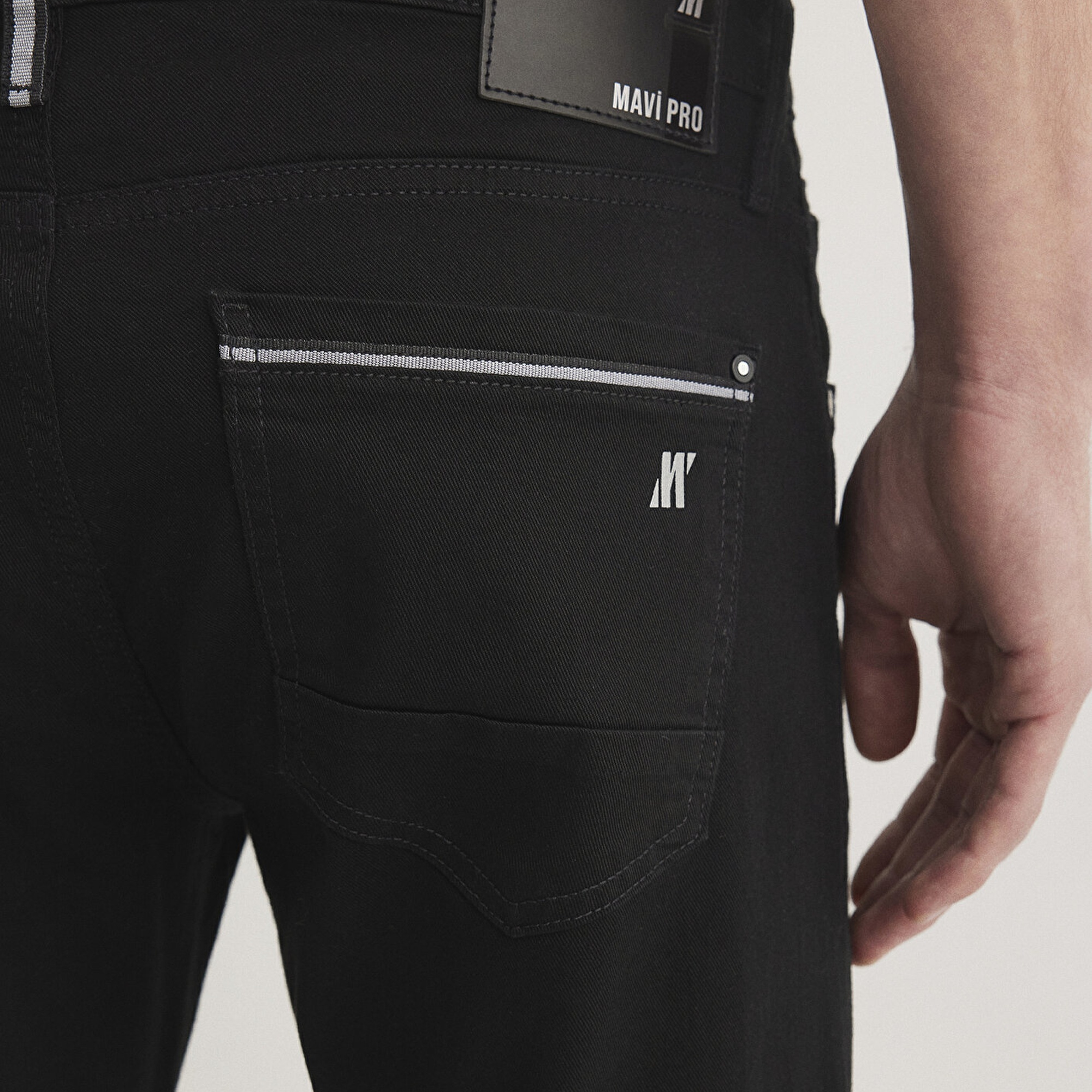 Mavi James Mavi Pro Ziftt Siyah Jean Pantolon 0042431036