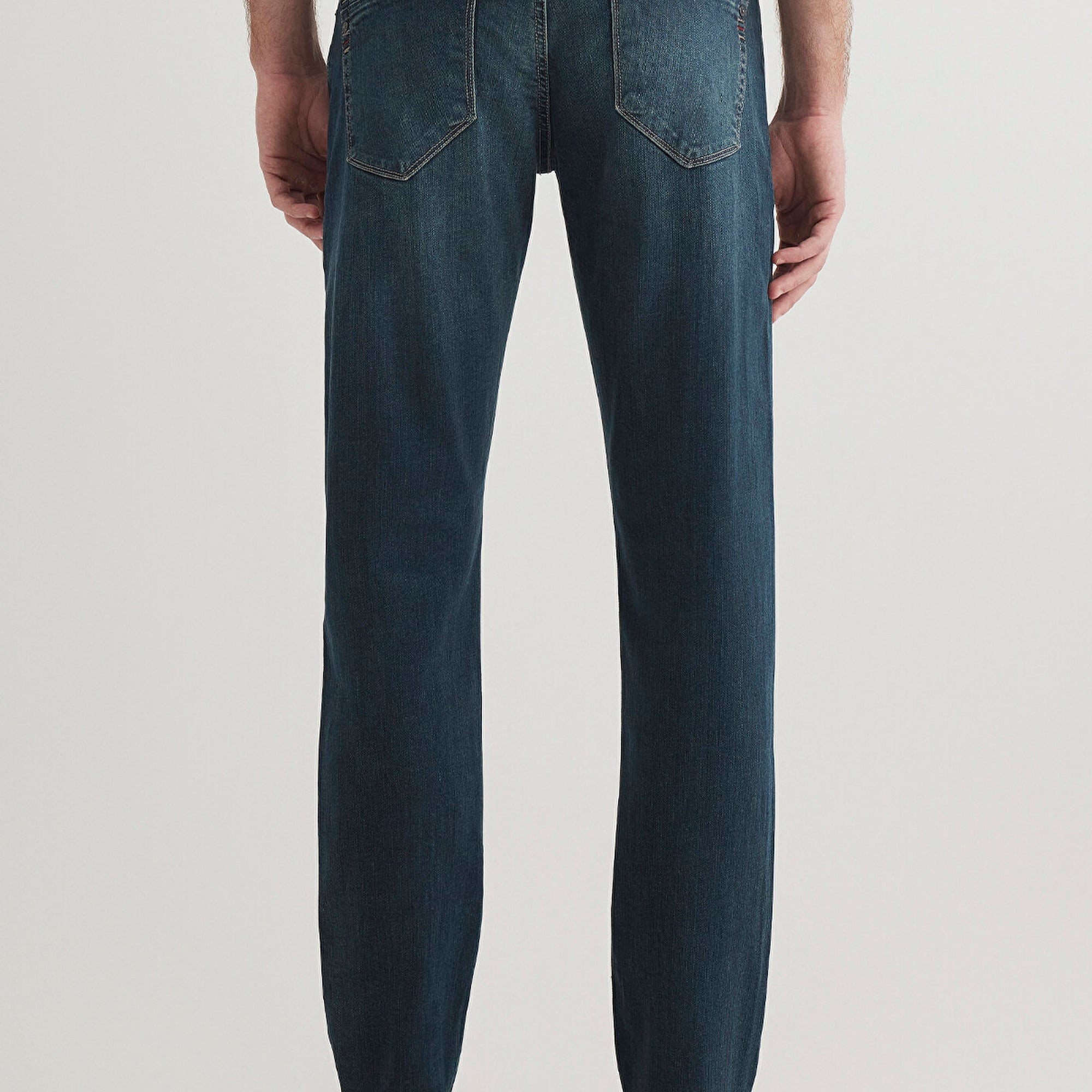 Mavi Marcus Mavi Premium Puslu Koyu Mavi Jean Pantolon 0035128946