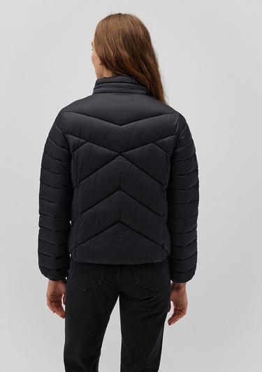  Mavi Dik Yaka Siyah Şişme Mont 110698-900