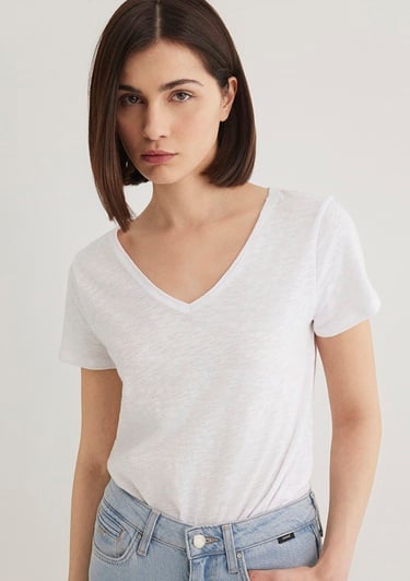  Mavi V Yaka Flamlı Beyaz Basic Tişört Slim Fit / Dar Kesim 168260-620