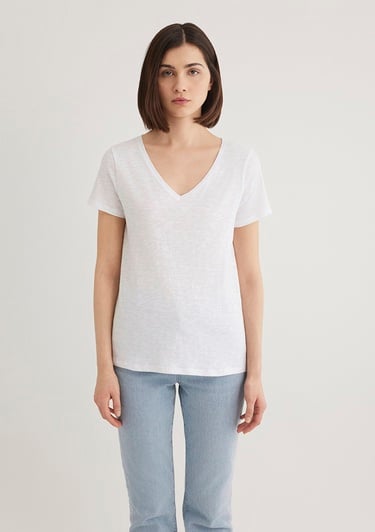  Mavi V Yaka Flamlı Beyaz Basic Tişört Slim Fit / Dar Kesim 168260-620