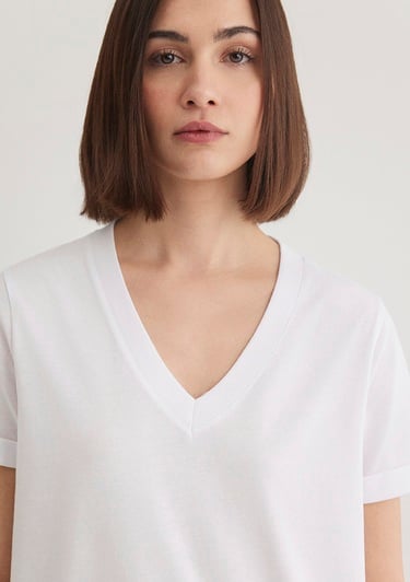  Mavi V Yaka Beyaz Basic Tişört Regular Fit / Normal Kesim 166248-620