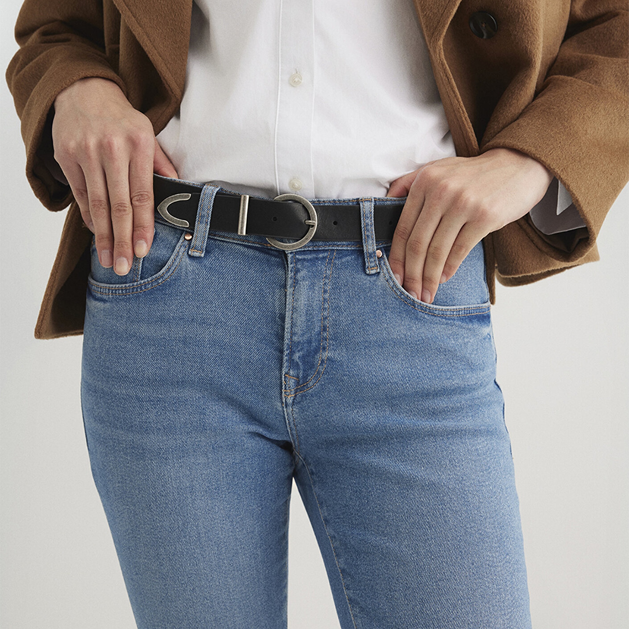 Mavi Metal Tokalı Suni Deri Siyah Kemer 196034-900