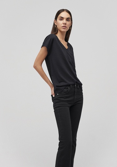  Mavi V Yaka Siyah Basic Tişört Loose Fit / Bol Rahat Kesim 1600961-900