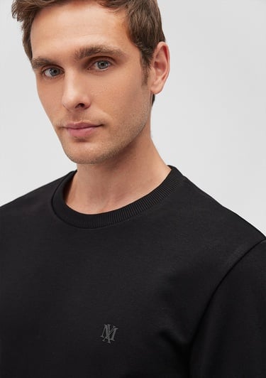  Mavi Bisiklet Yaka Siyah Basic Sweatshirt 065751-900