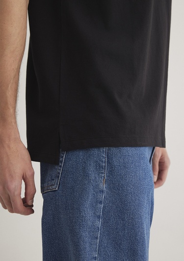  Mavi Cep Detaylı Siyah Tişört Loose Fit / Bol Rahat Kesim 066248-900