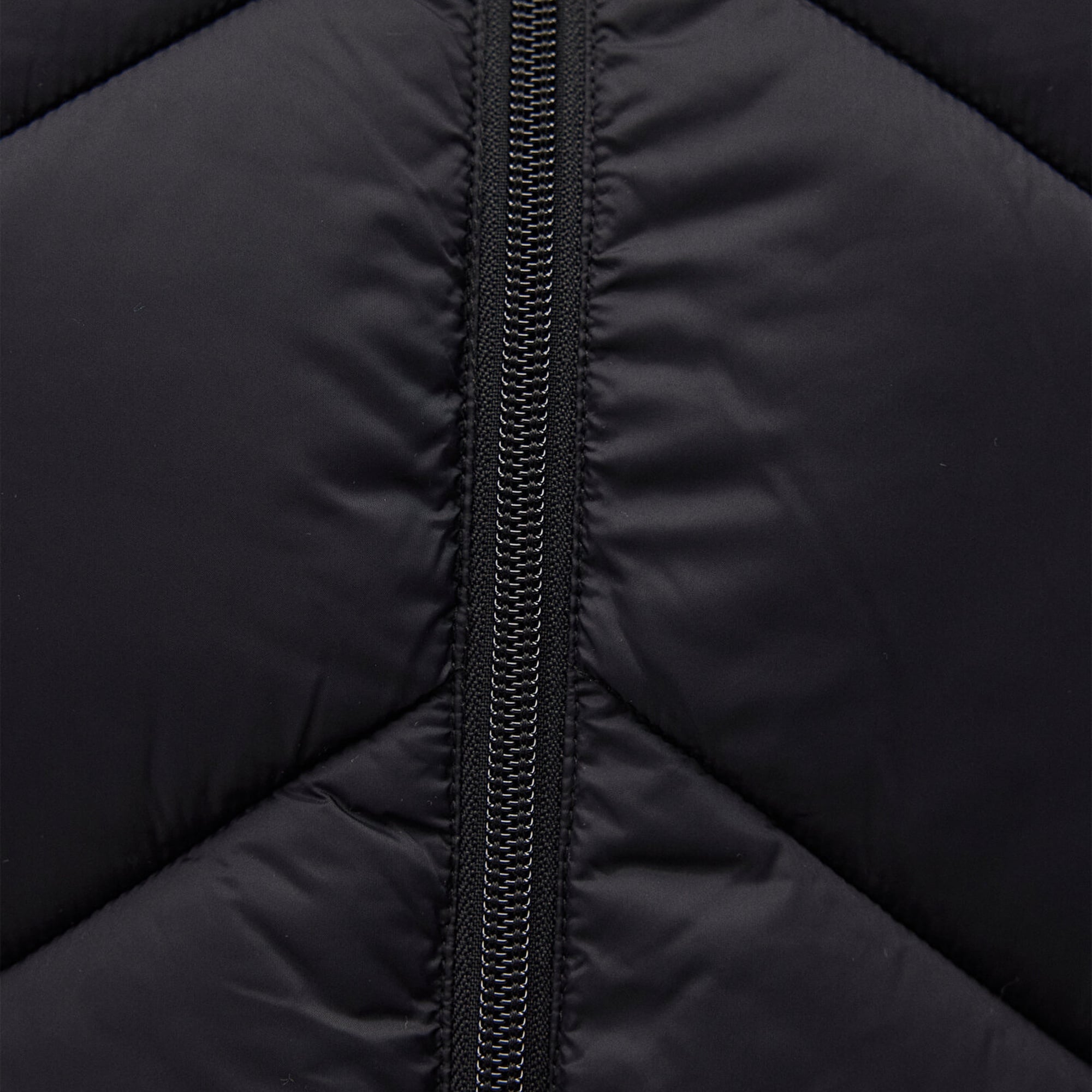 Mavi Dik Yaka Siyah Şişme Mont 110698-900