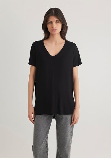  Mavi V Yaka Siyah Basic Viskoz Tişört Loose Fit / Bol Rahat Kesim 166775-900