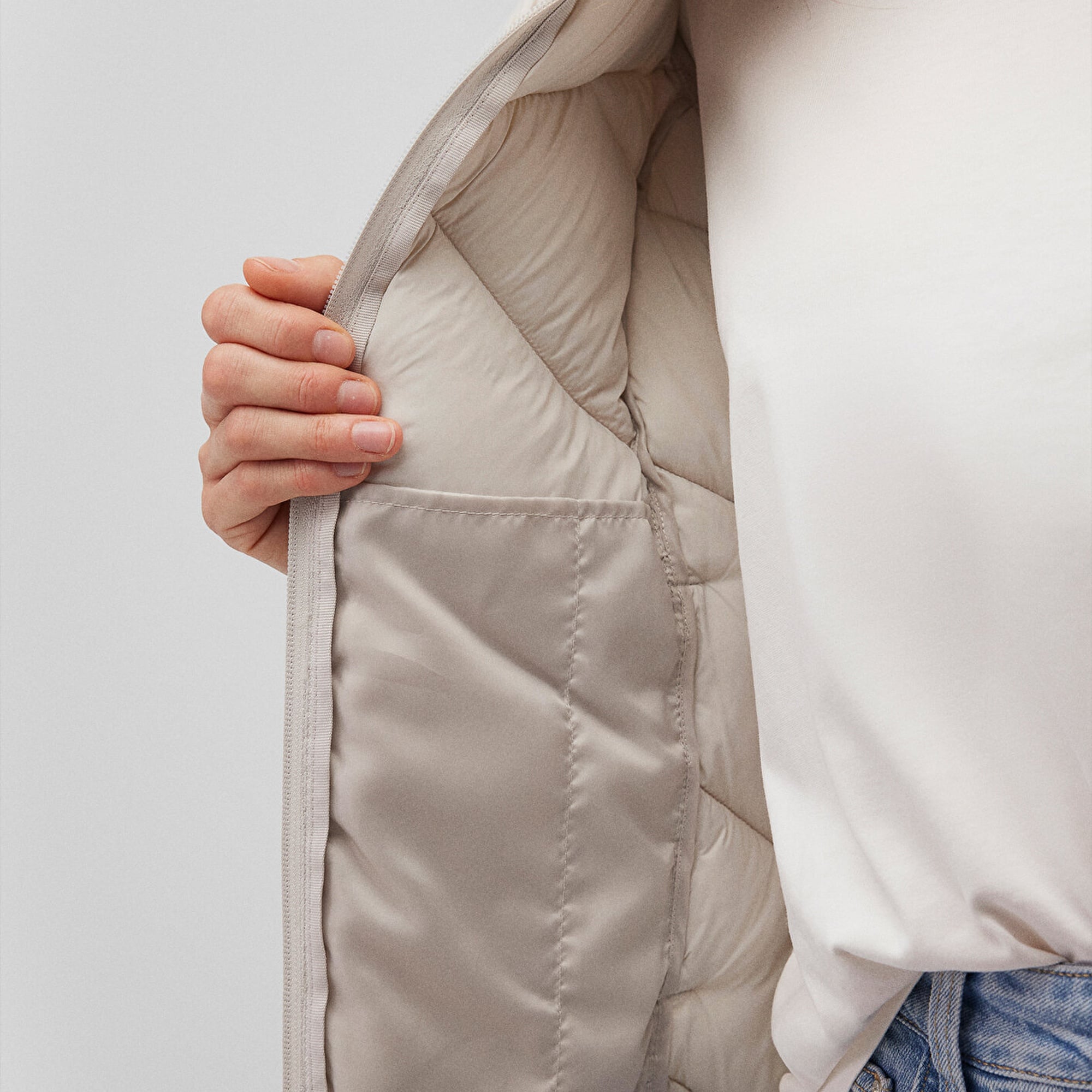 Mavi Dik Yaka Bej Şişme Mont 110698-27105