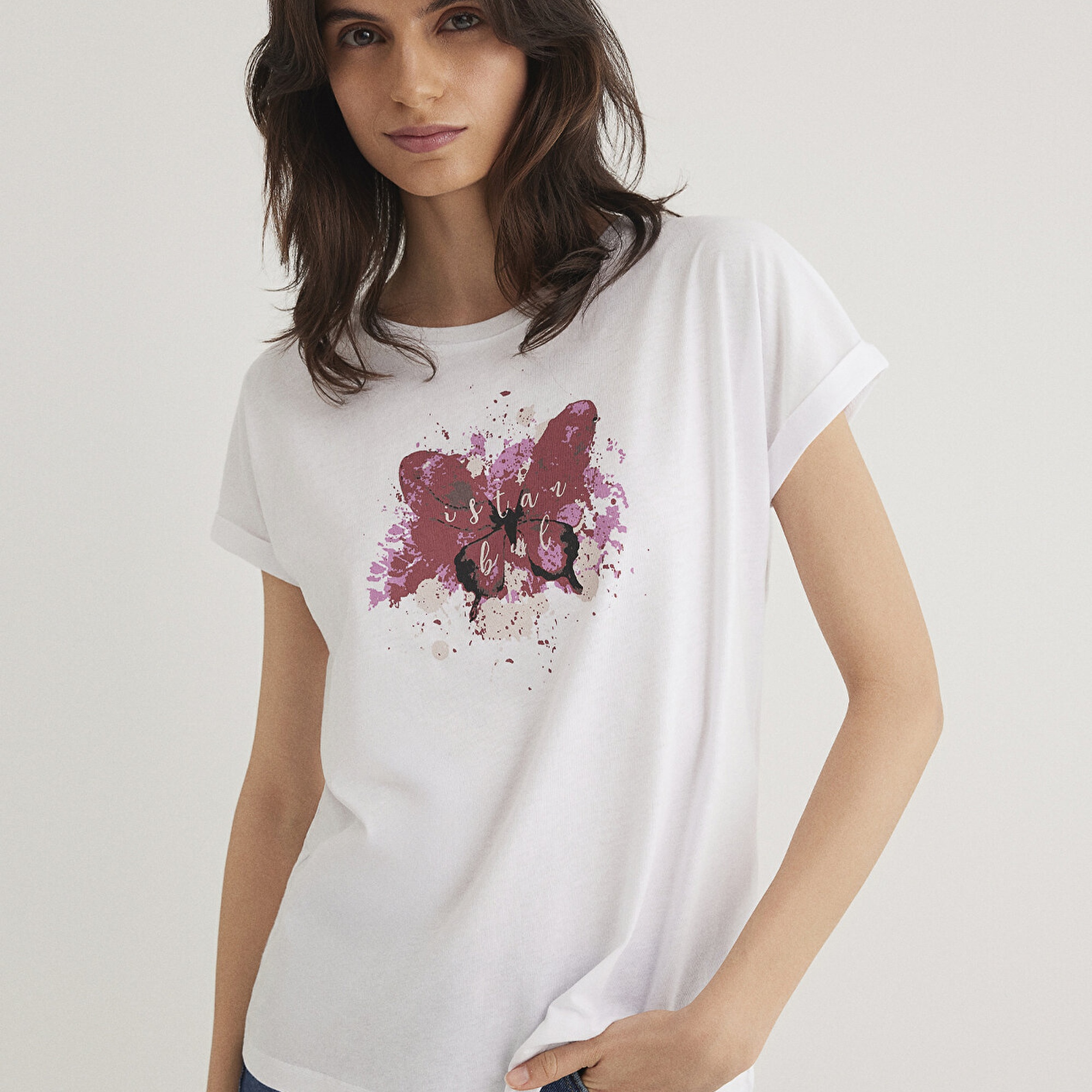 Mavi Kelebek Baskılı Beyaz İstanbul Tişört Regular Fit / Normal Kesim 167576-620