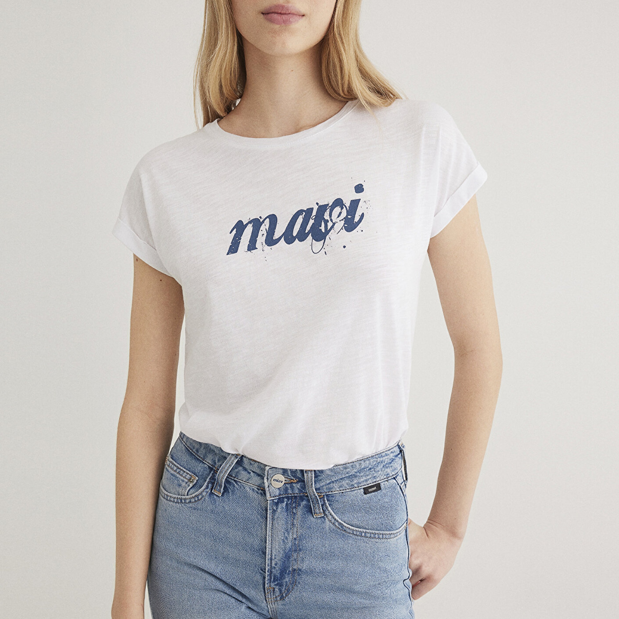 Mavi Mavi Logo Baskılı Beyaz Tişört Loose Fit / Bol Rahat Kesim 166422-620