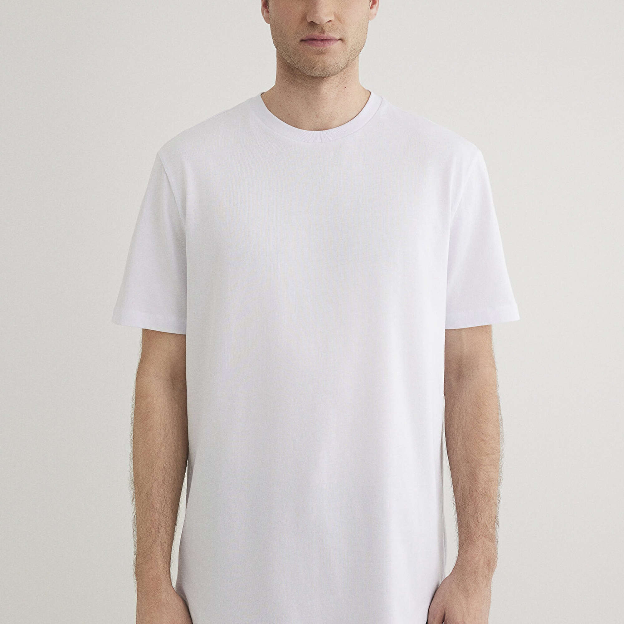 Mavi Beyaz Basic Tişört Slim Long Fit / Slim Uzun Kesim 067082-620