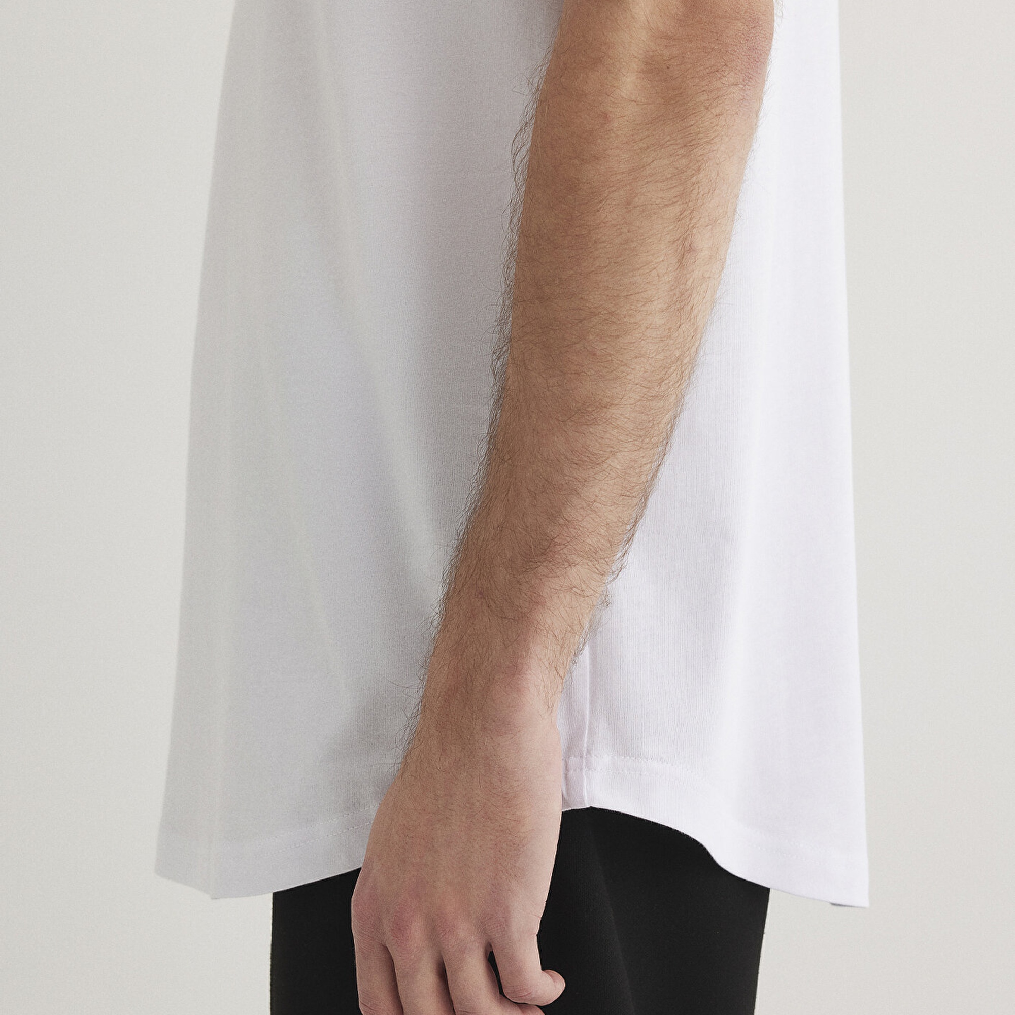 Mavi Beyaz Basic Tişört Slim Long Fit / Slim Uzun Kesim 067082-620