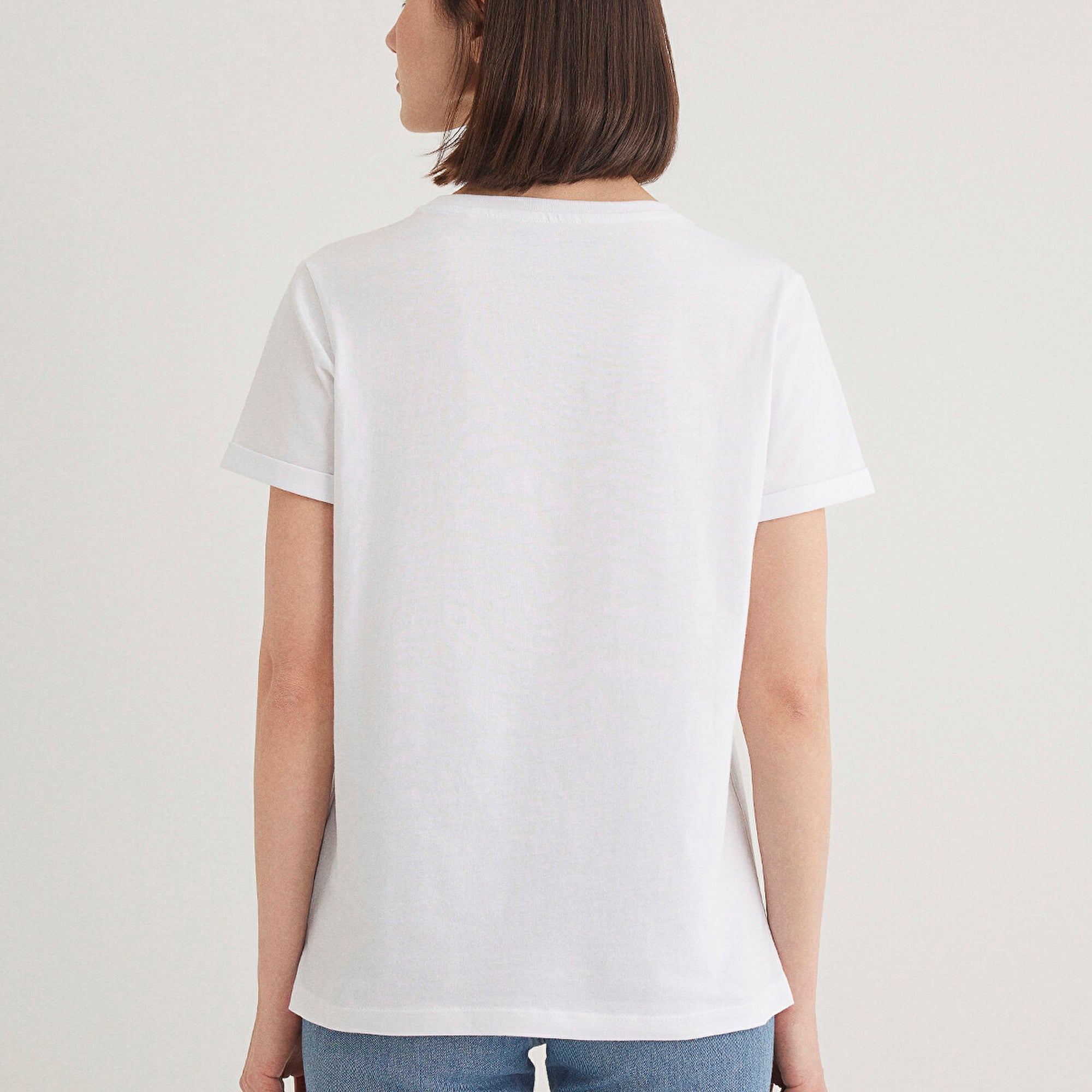 Mavi Denim Kız Baskılı Beyaz İstanbul Tişört Regular Fit / Normal Kesim 1610222-620